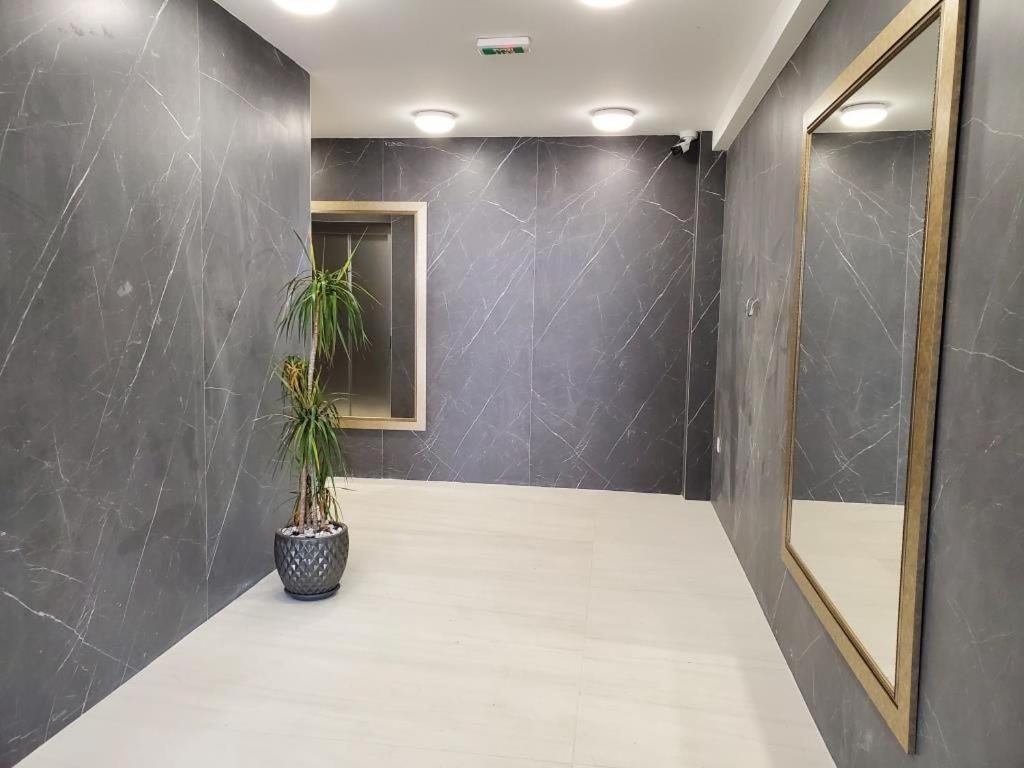 Apartman Natasa Sa Podzemnom Garazom Banja Luka Exterior foto